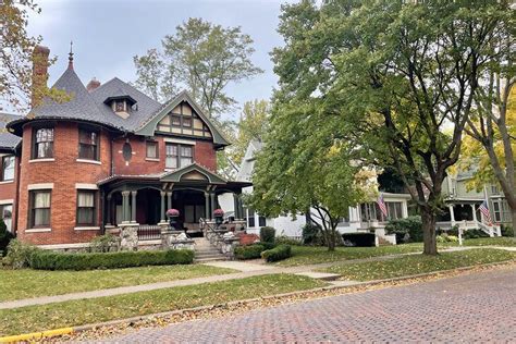 12 Best Small Towns in Michigan .